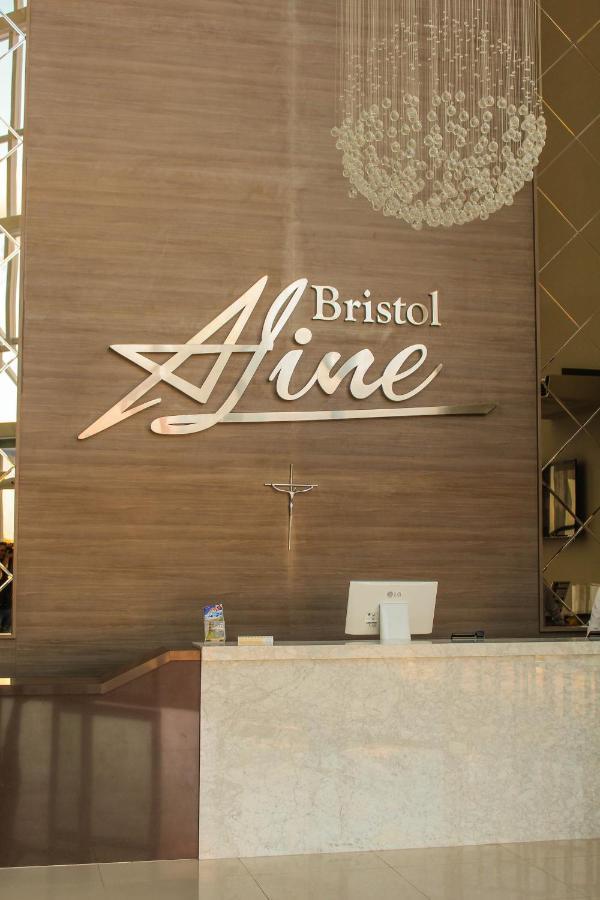 Bristol Aline Alagoas Делміру-Говея Екстер'єр фото